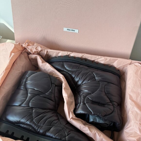 NWt Miu Miu Quilted Boots Black Nylon Padded Drawstring Sz 40 - Picture 4 of 12
